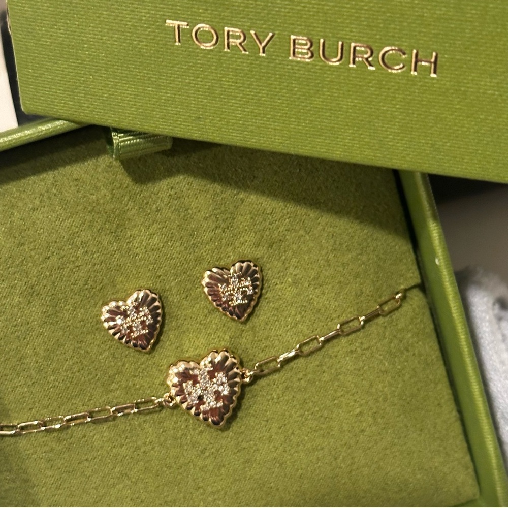 Tory Burch New in Gift Box Pave’ Heart Logo Earring Bracelet Set